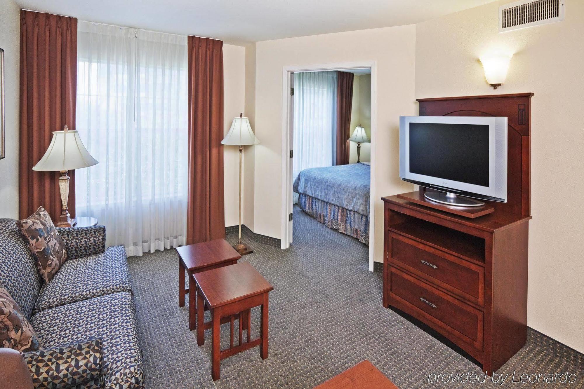 Staybridge Suites Dallas/Addison, An Ihg Hotel Room photo