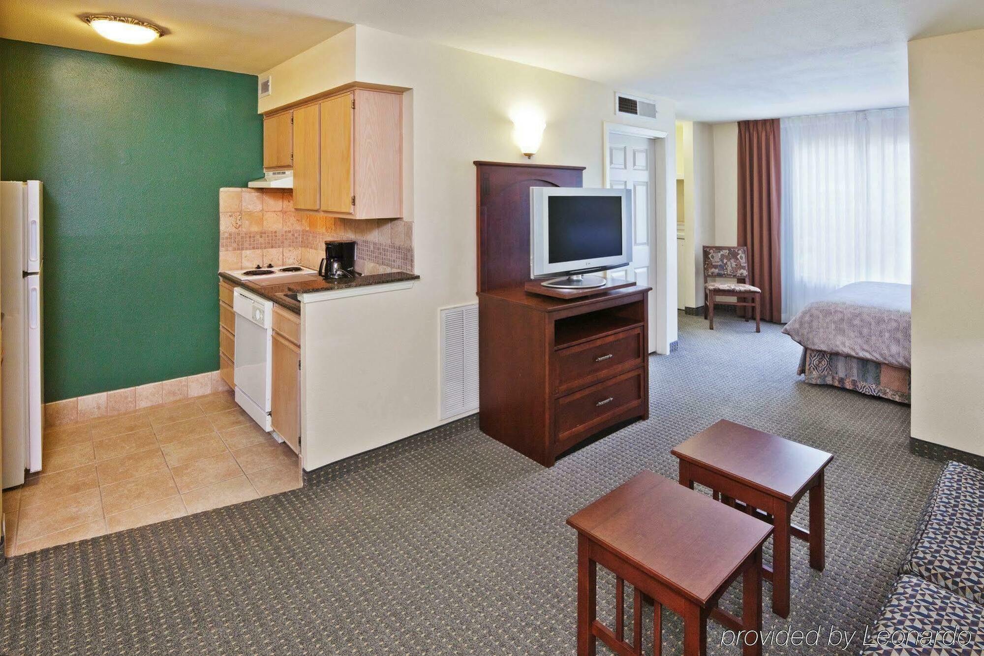 Staybridge Suites Dallas/Addison, An Ihg Hotel Room photo